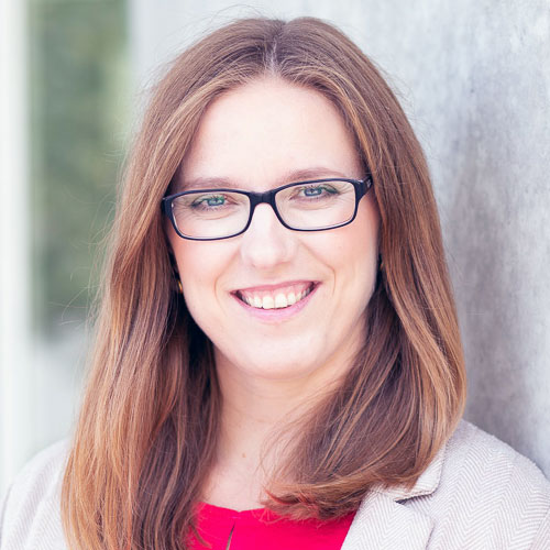 Referent Carolin Neumann